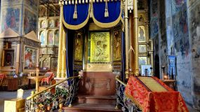 13-16 Октября, вечер пт - раннее утро пн. Покров Пресвятой Богородицы. Перенесение Тихвинской иконы Пресвятой Богородицы в зимний храм, Тихвин. Св. Троицкий Александра Свирского монастырь, Сяндемский Успенский монастырь.